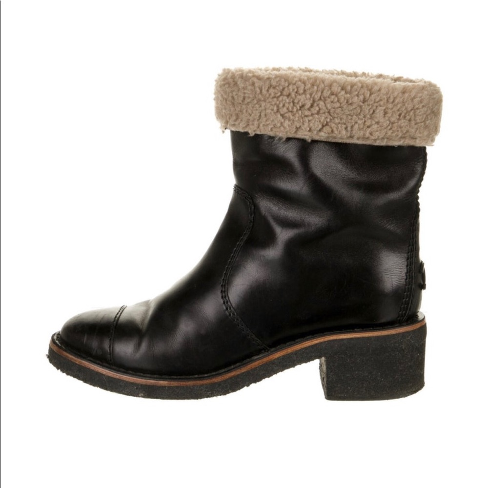 Chanel interlocking CC logo leather boots